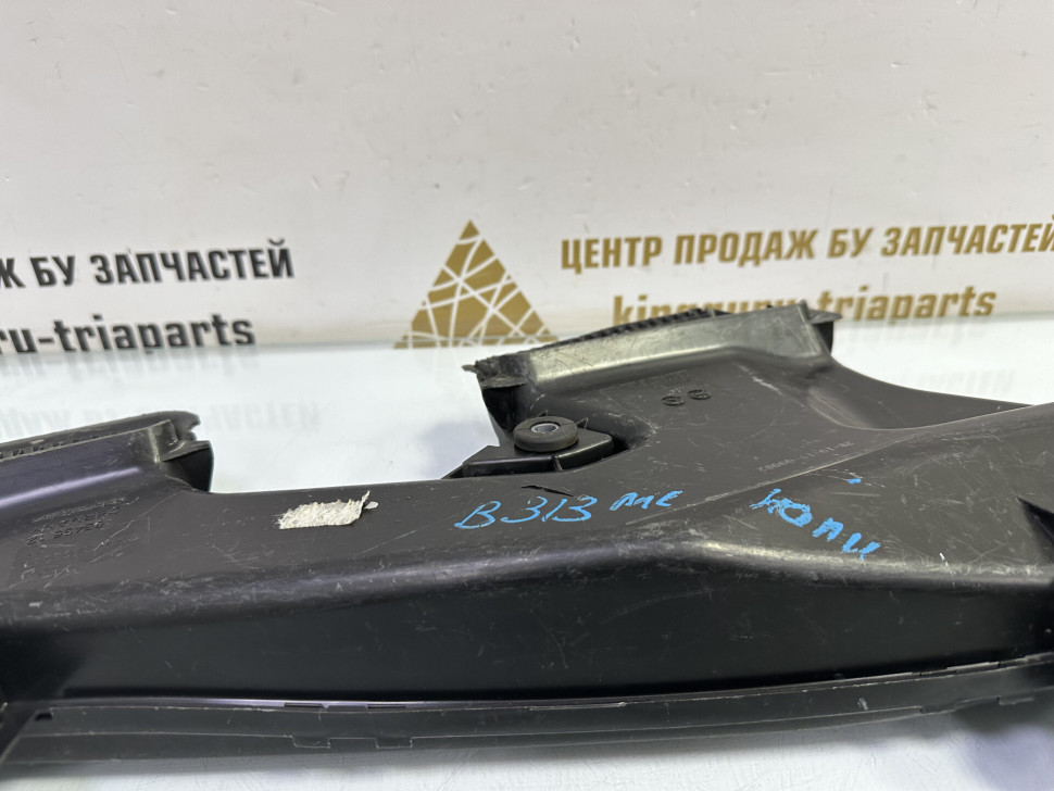 Воздуховод передний бу Mini Cooper F54 OEM 13718675261