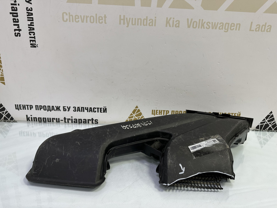 Воздуховод передний бу Mini Cooper F54 OEM 13718675261