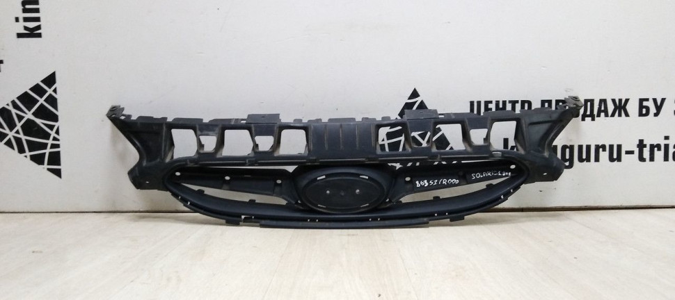 Накладка передней панели Hyundai Solaris 1 дорест (10-14) oem 863521R000