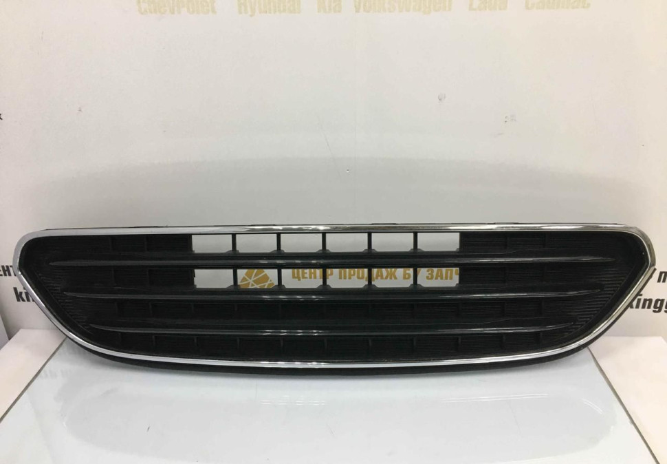 Решетка радиатора Mini Cooper F60 OEM 51137396533