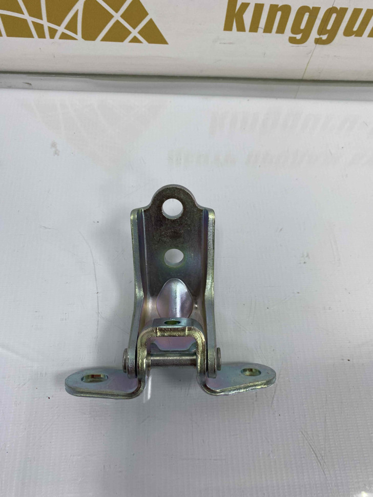 Петля двери передняя левая Hyundai Creta 1 793102e000