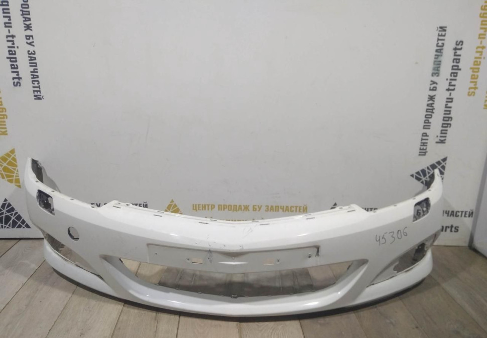 Бампер передний бу Opel Astra H3 GTS OEM 13110295