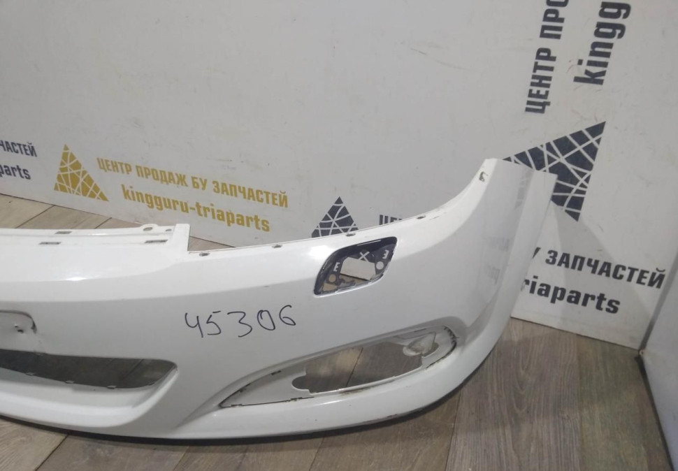 Бампер передний бу Opel Astra H3 GTS OEM 13110295