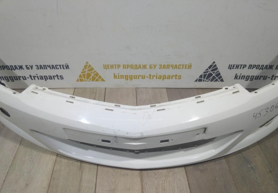 Бампер передний бу Opel Astra H3 GTS OEM 13110295