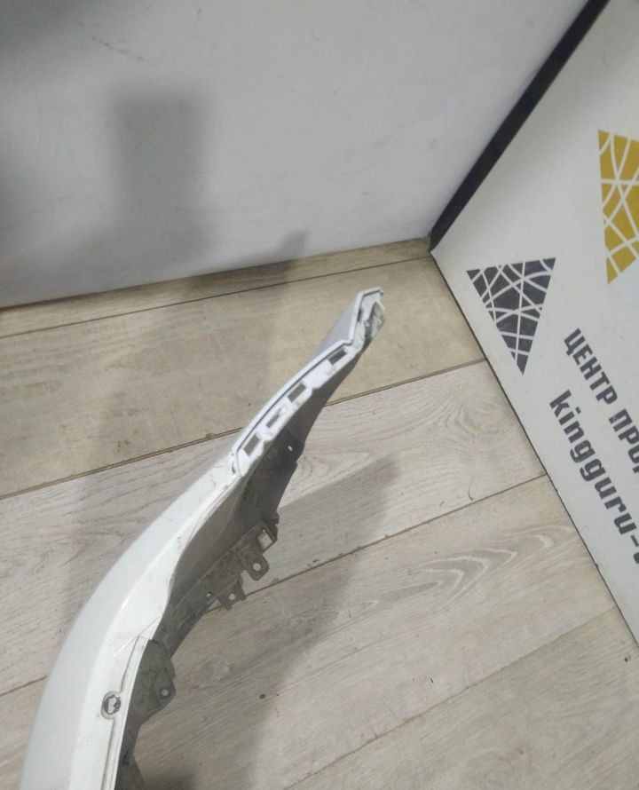 Бампер передний бу Opel Astra H3 GTS OEM 13110295