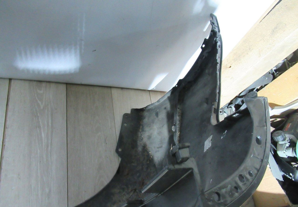 Бампер задний Kia Sorento 2 ХМ рест oem 866112P500 (вмятина)