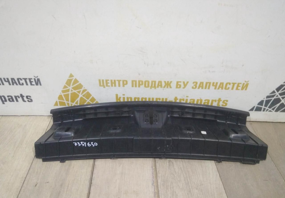 Обивка задней панели бу BMW 3 F30 OEM 51477351650 Обивка задней панели бу BMW 3 F30 OEM 51477351650