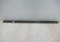 Молдинг (накладка) двери задняя правая Volkswagen Caddy 3 (03-15) oem 2k0853535e