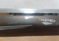 Молдинг двери задний правый Volkswagen Touareg NF (потертости) oem 7p6854950 (скл-3)