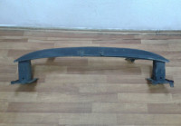 Усилитель переднего бампера Volkswagen Passat B6 oem 3c0807093 (вмятина)