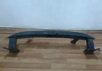 Усилитель переднего бампера Volkswagen Passat B6 oem 3c0807093 (вмятина)