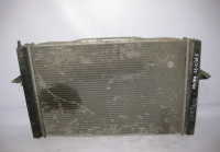 Радиатор охлаждения Volvo V70 / S70 oem 9186484 (слом. крепление) (скл-3)
