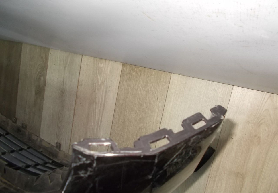 Бампер передний бу Renault Kaptur OEM 620222180R Бампер передний бу Renault Kaptur OEM 620222180R
