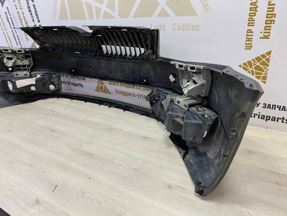 Бампер передний бу Skoda Octavia A7 OEM 5E0807221 Бампер передний бу Skoda Octavia A7 OEM 5E0807221
