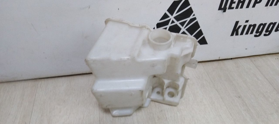 Бачок омывателя Volkswagen Passat B6 (05>10) oem 3c0955453 Бачок омывателя Volkswagen Passat B6 (05>10) oem 3c0955453