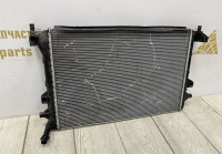 Дополнительный радиатор охлаждения Skoda Kodiaq OEM 5Q0121251HN