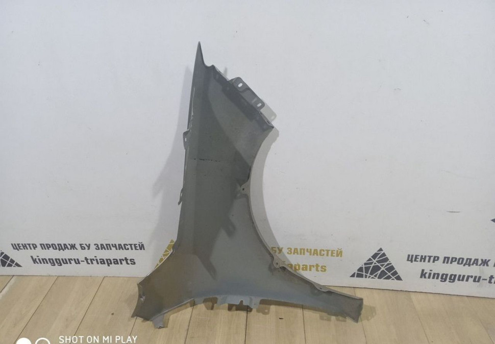 Крыло переднее левое бу Skoda Rapid рестайлинг OEM 5J5821021C Крыло переднее левое бу Skoda Rapid рестайлинг OEM 5J5821021C