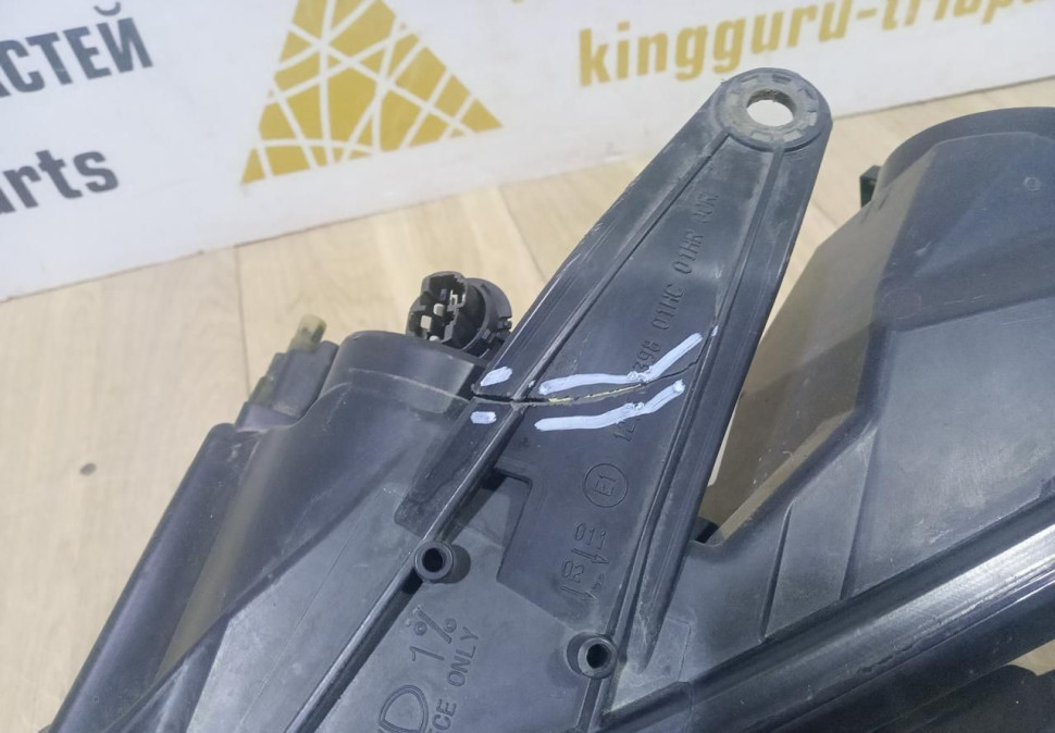 Фара левая бу Renault Logan 2 OEM 260609450R