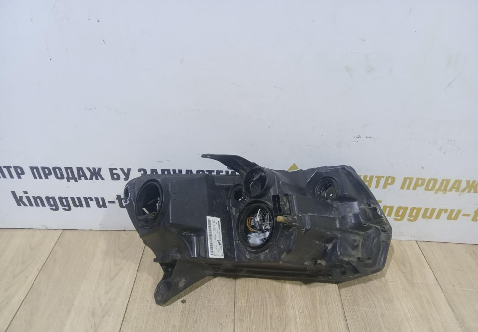 Фара левая бу Renault Logan 2 OEM 260609450R