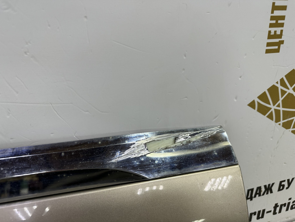 Молдинг двери передний правый Volkswagen Touareg NF Oem 7p685494M
