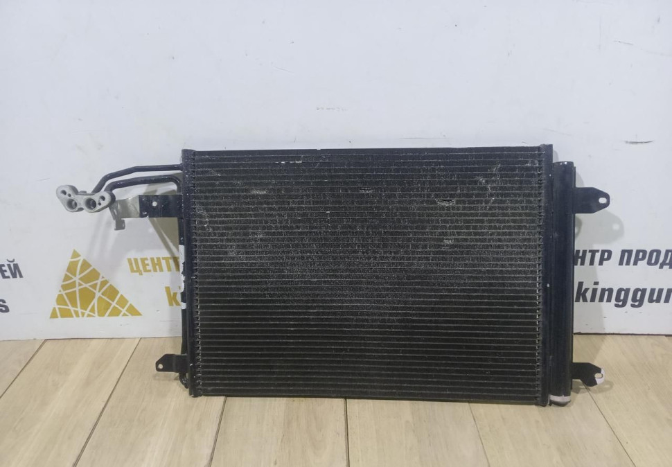 Радиатор кондиционера бу Skoda Octavia A5 OEM 1K0820411AJ