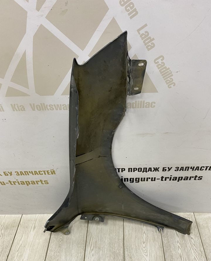 Крыло переднее левое Skoda Octavia A7 OEM 5E0821105A