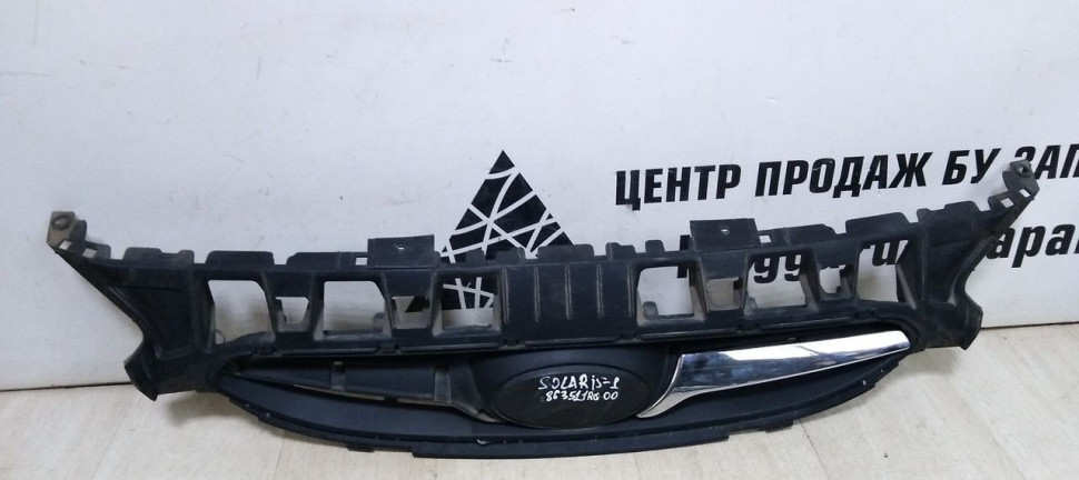 Решетка радиатора Hyundai Solaris 1 до рест (10-14) oem 863511r000