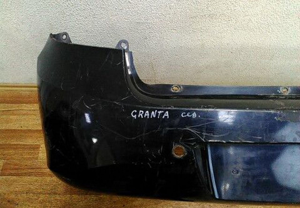 Бампер задний Lada Granta седан сломано ушко oem 2190280401510 (скл-3)