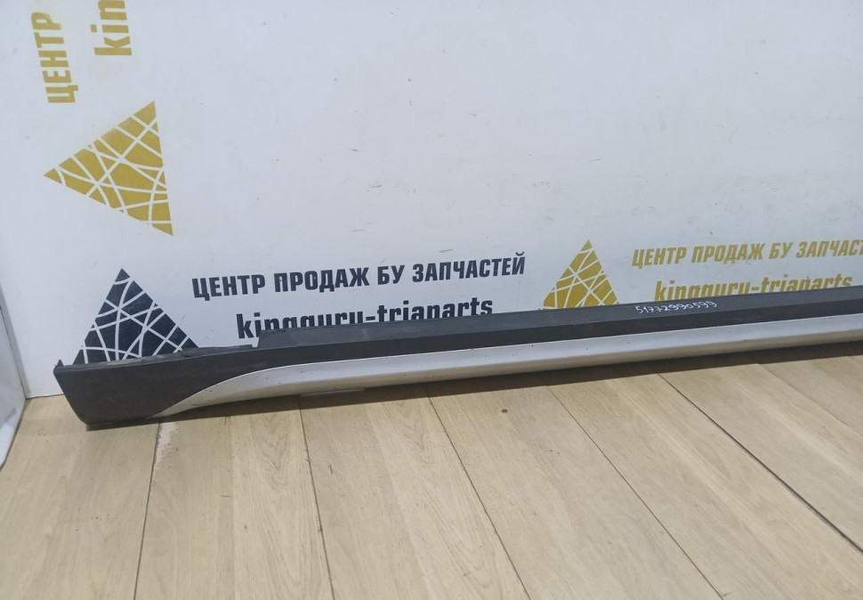 Порог левый BMW X1 E84 OEM 51772990599 Порог левый BMW X1 E84 OEM 51772990599
