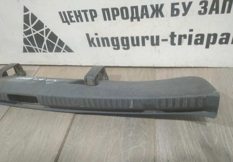 Обивка задней панели бу Skoda Rapid OEM 5JA863485B