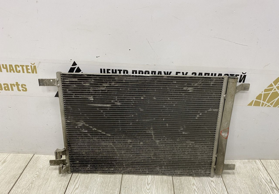 Радиатор кондиционера Skoda Octavia A7 OEM 5Q0816411BG
