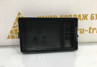 Крышка блока предохранителей Volkswagen Passat B8 2014 OEM 5Q0937132A