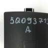 Крышка блока предохранителей Volkswagen Passat B8 2014 OEM 5Q0937132A