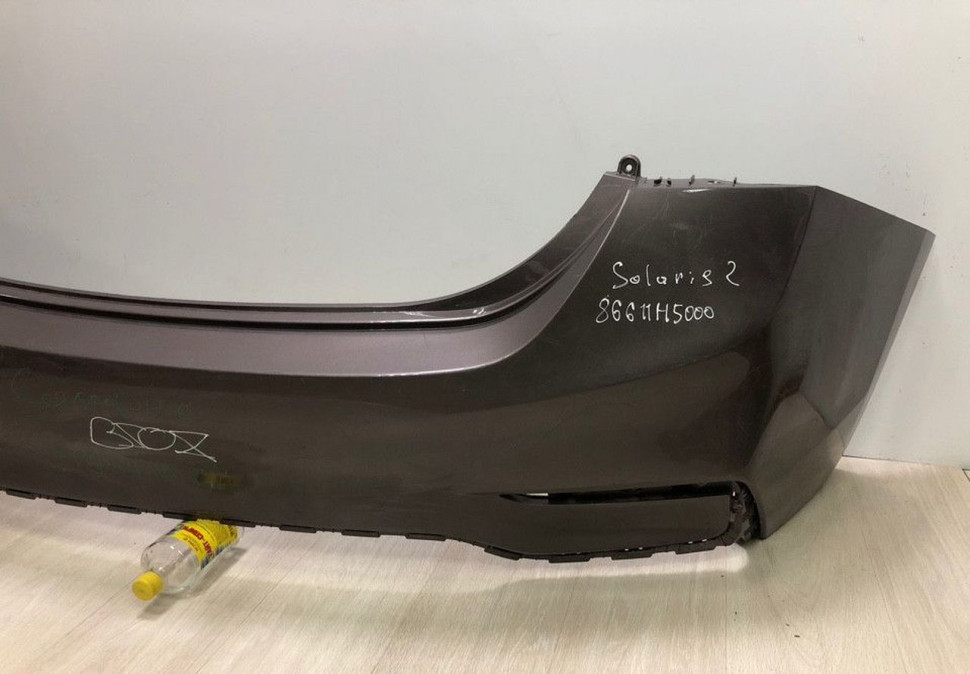 Бампер задний Hyundai Solaris 2 oem 86611h5000 (трещина) Бампер задний Hyundai Solaris 2 oem 86611h5000 (трещина)
