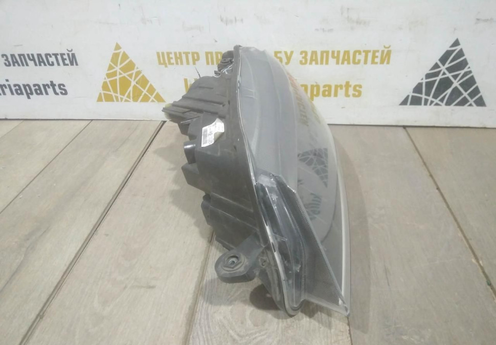 Фара ксенон левая бу Skoda Superb 3 OEM 3V1941015A Фара ксенон левая бу Skoda Superb 3 OEM 3V1941015A