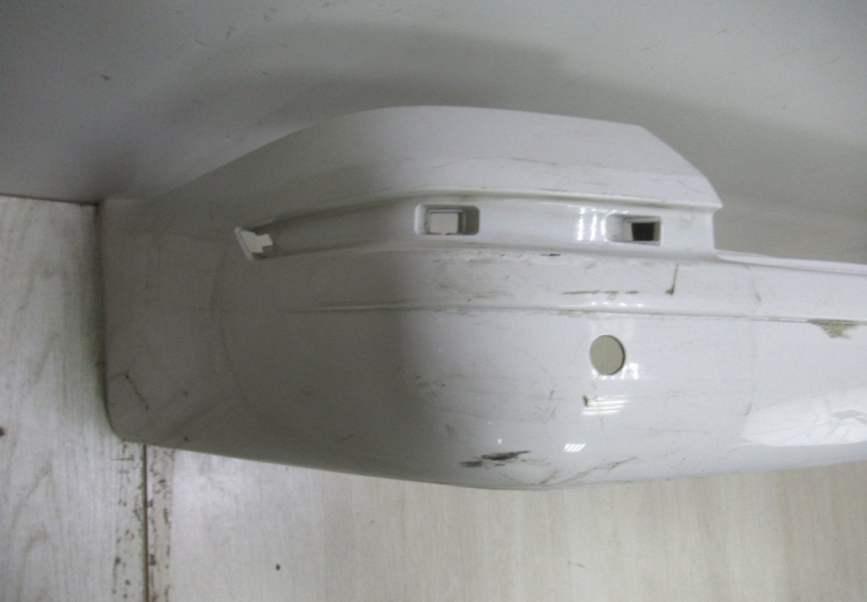 Бампер задний Volkswagen Transporter T6 oem 7e5807417c (вмятины)