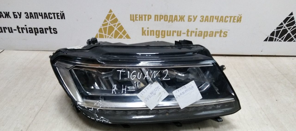 Фара правая LED Volkswagen Tiguan 2 дорест 17-20 oem 5NB941036D