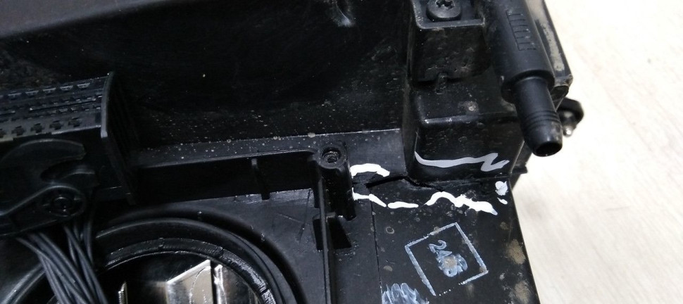 Фара правая LED Volkswagen Tiguan 2 дорест 17-20 oem 5NB941036D Фара правая LED Volkswagen Tiguan 2 дорест 17-20 oem 5NB941036D