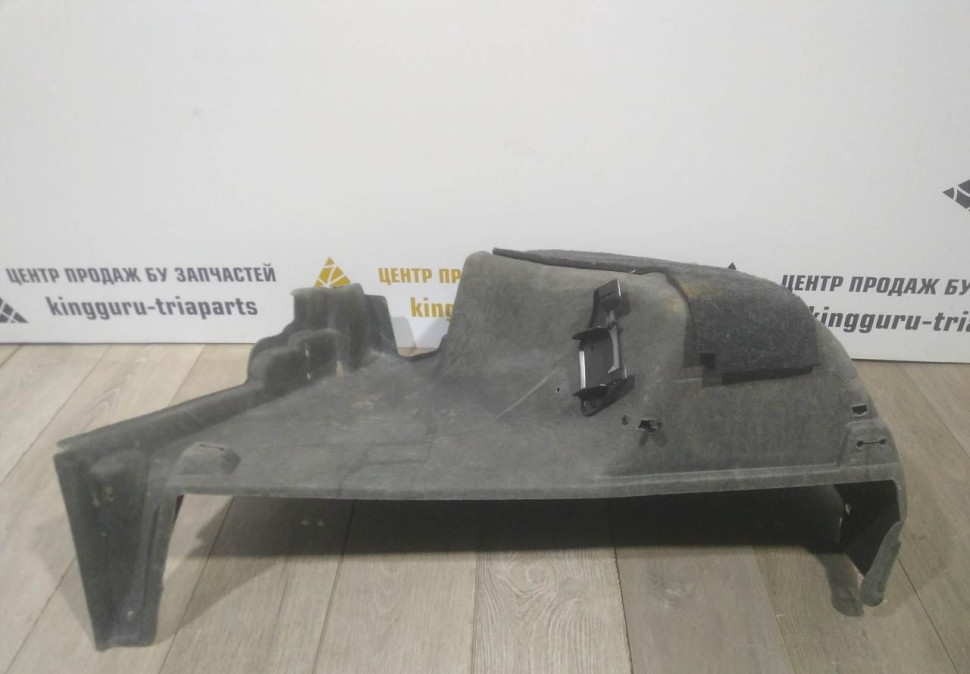 Обивка багажника левая бу Skoda Rapid OEM 5JA867427D