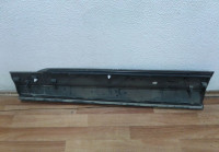 Молдинг двери передний правый Volkswagen Tiguan 2 oem 5na854940