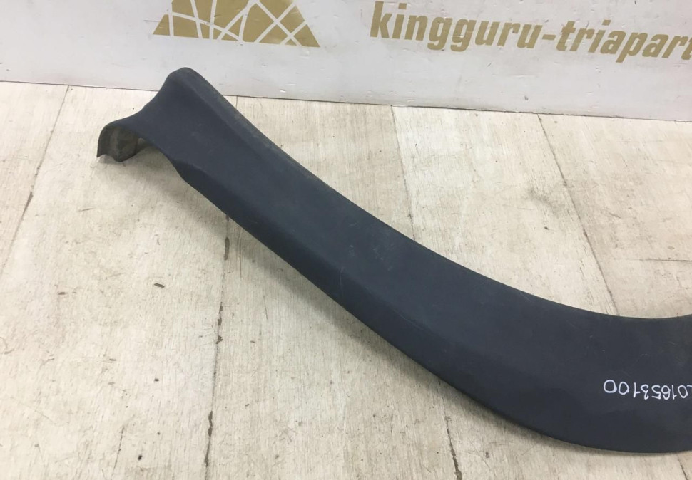 Молдинг крыла передний левый Renault Duster OEM 8201653100 Молдинг крыла передний левый Renault Duster OEM 8201653100