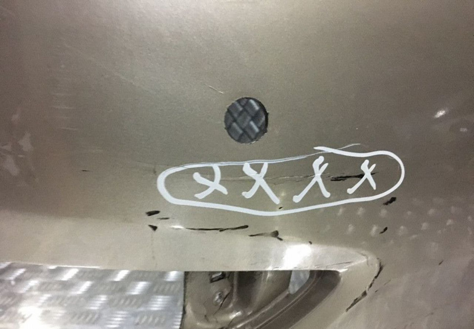 Бампер задний Hyundai Solaris 1 дорест oem  866114L000 (мал.вмятина)(мал.трещ на бок крепл)