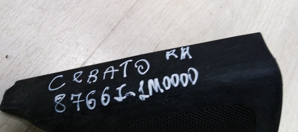 Динамик двери передний правый Kia Cerato 2 09-12 oem 876611M000