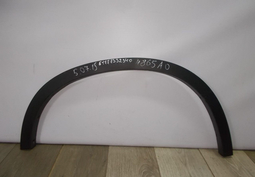 Молдинг крыла задний правый BMW X1 F48 OEM 51777332340