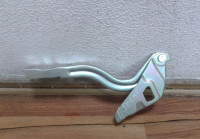 Петля капота левая Hyundai Solaris 1