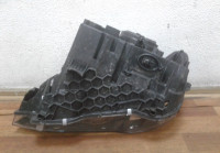 Фара передняя правая Bmw X3 oem 740001806 (слом часть)