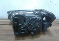 Фара передняя правая Bmw X3 oem 740001806 (слом часть)