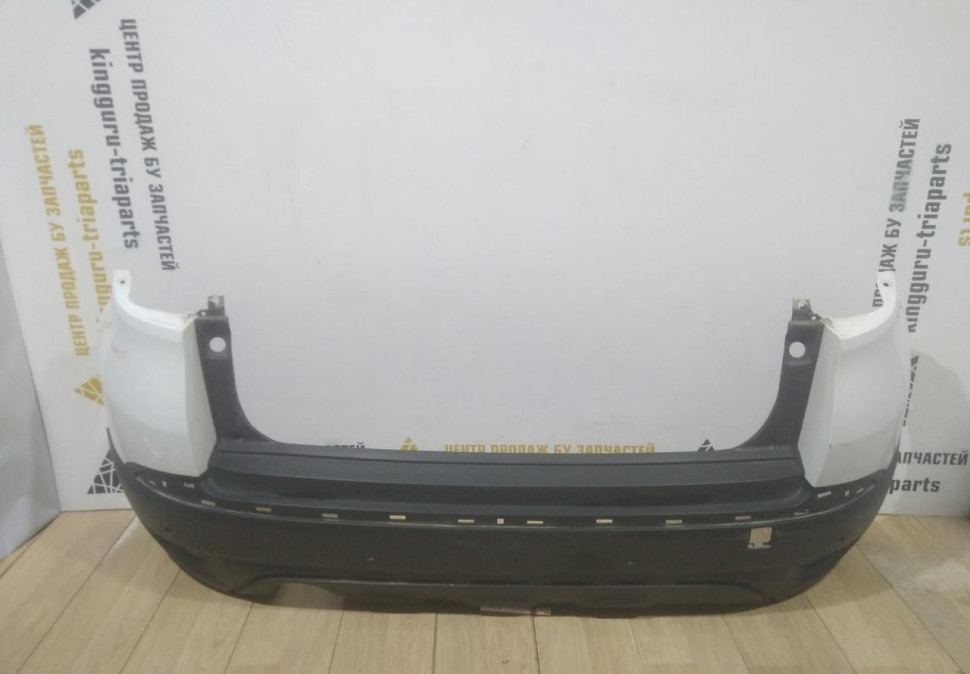 Бампер задний бу Renault Kaptur OEM 850220429R (В)