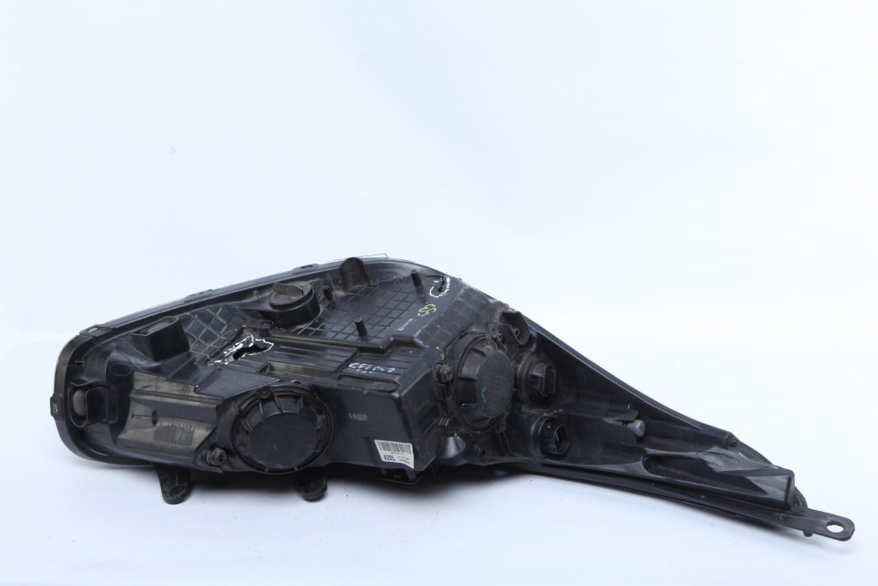 Фара левая Kia Ceed 2 JD OEM 92101A2220 Фара левая Kia Ceed 2 JD OEM 92101A2220