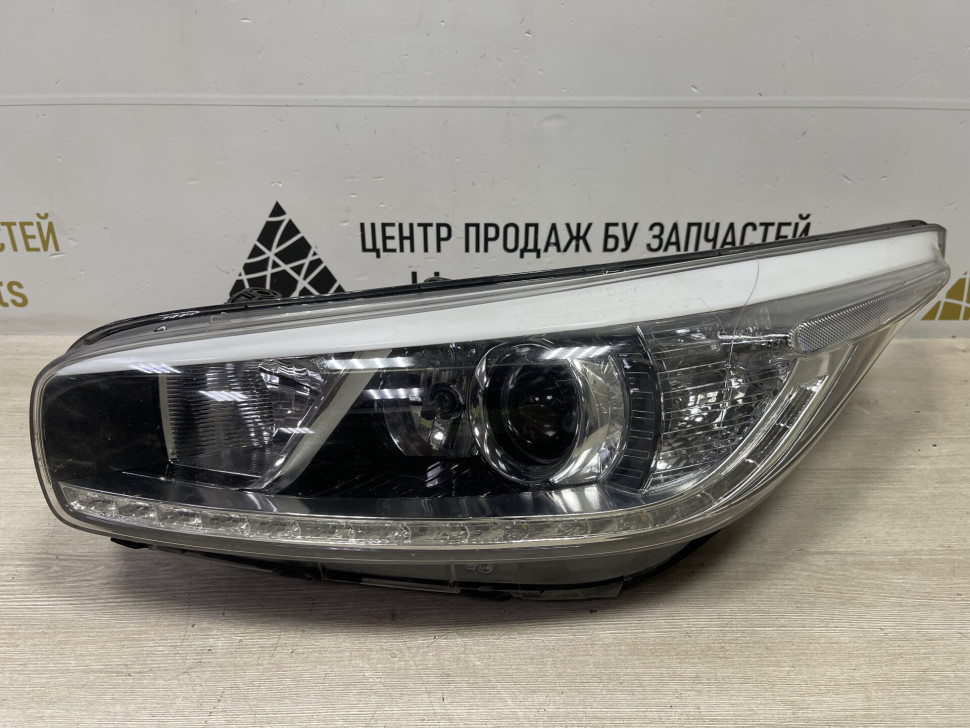 Фара левая Kia Ceed 2 JD OEM 92101A2220 Фара левая Kia Ceed 2 JD OEM 92101A2220